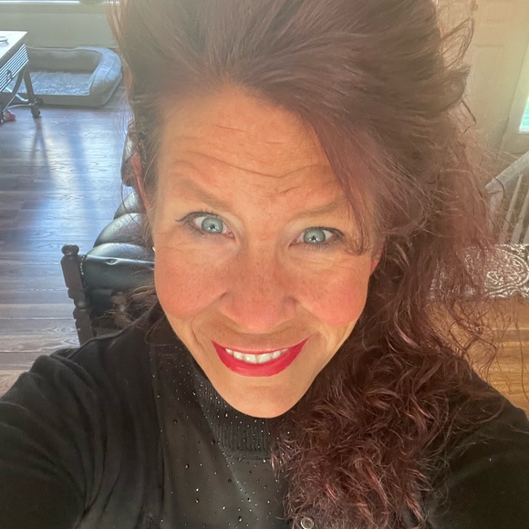 Meet your Posher, Kenneth and Kristine Knapp - Picture 5 of 5